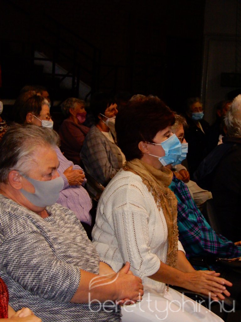 Soltész Rezső koncert az Idősek Napján 43